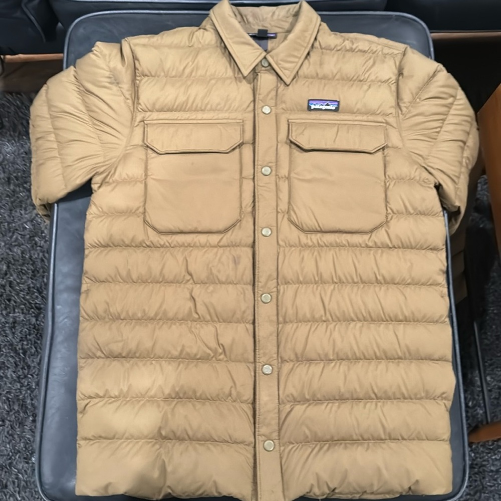 Patagonia Silent Down Shirt/Jacket, Men’s Large, Excellent Condition